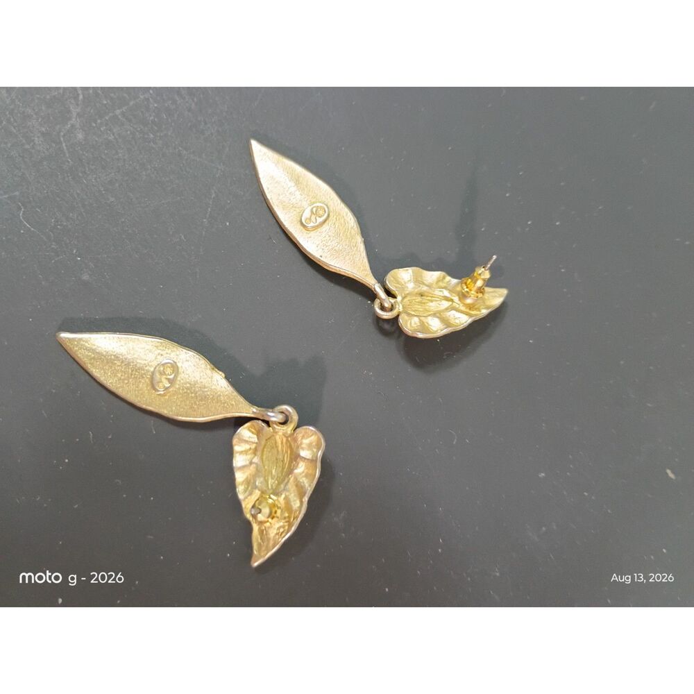 Vintage Gold Floral Leaf Cluster Dangle Earrings | Romantic Botanical Drop